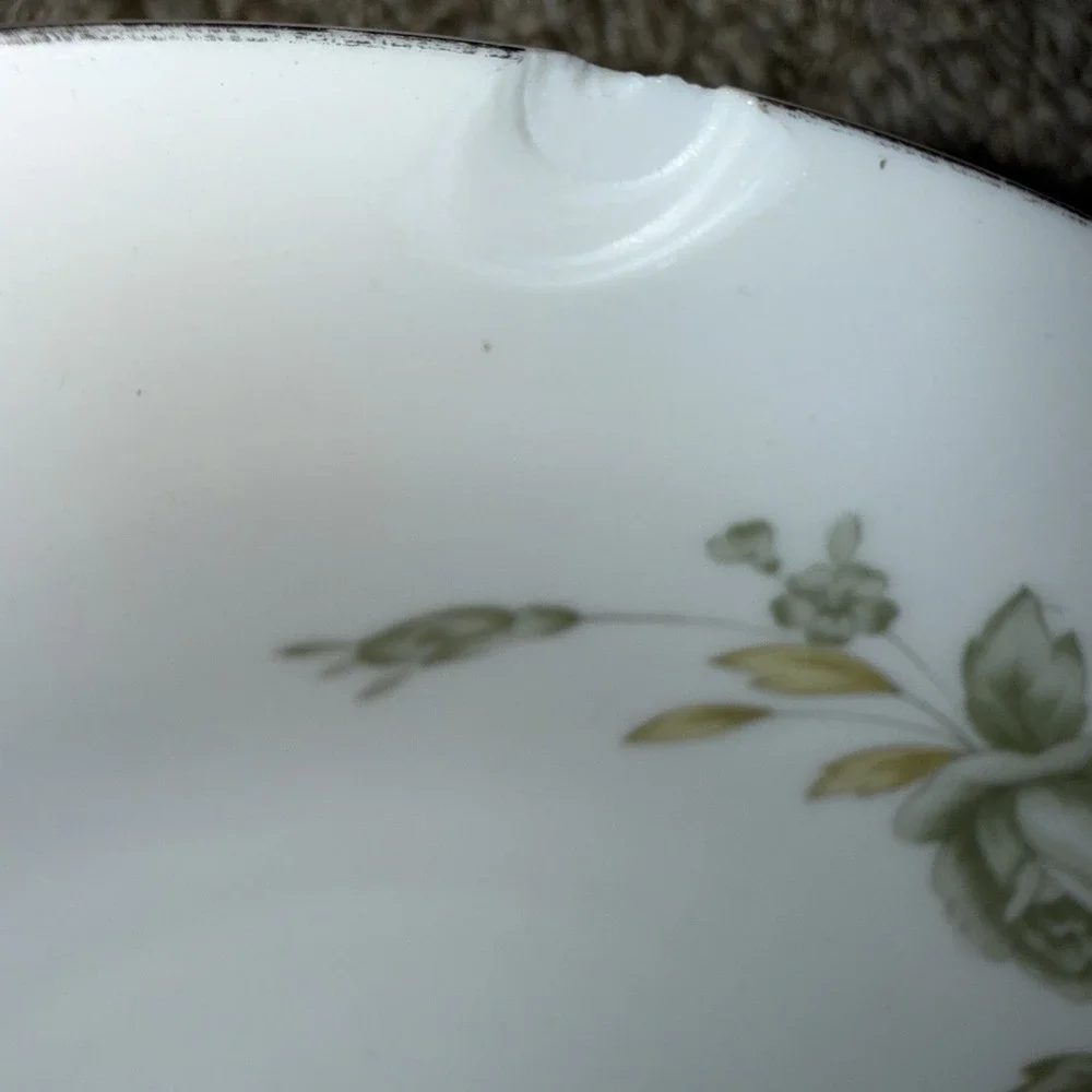 VINTAGE WYNDHAM FINE CHINA MELROSE 657 JAPAN 4 SALAD/SOUP BOWL 7